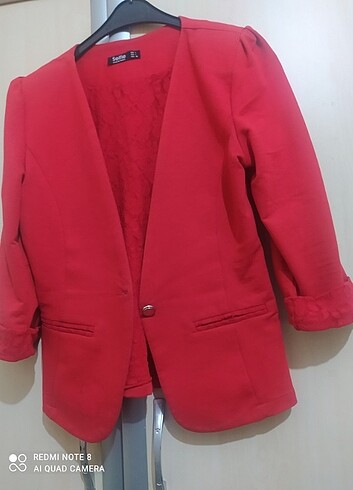 Harika kırmızı ceket 
