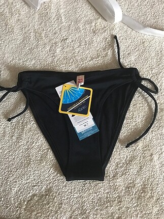 Penti bikini altı