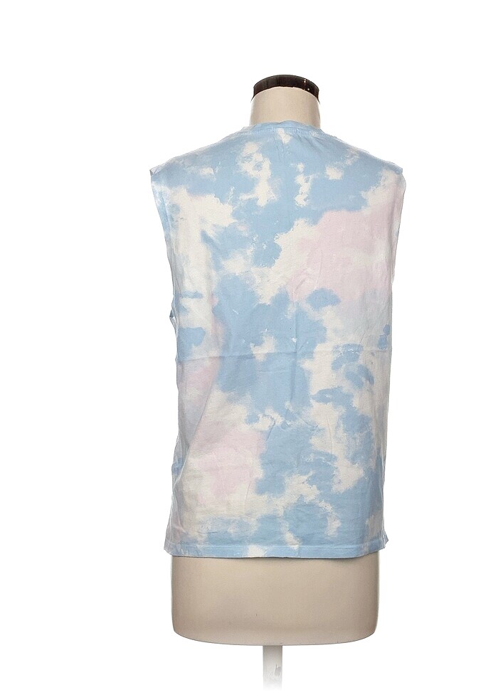 Stradivarius T-shirt %70 İndirimli. - Görsel 3