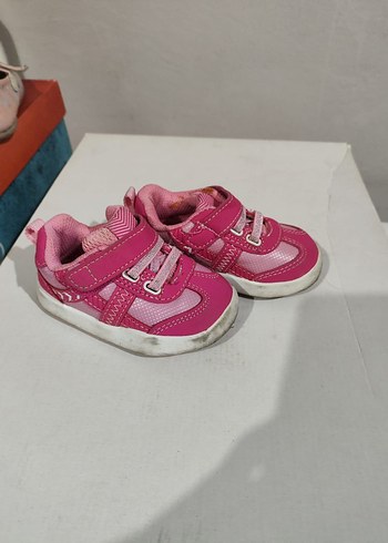 Kız Çocuk Pembe Cırt Cırtlı Sneakers
