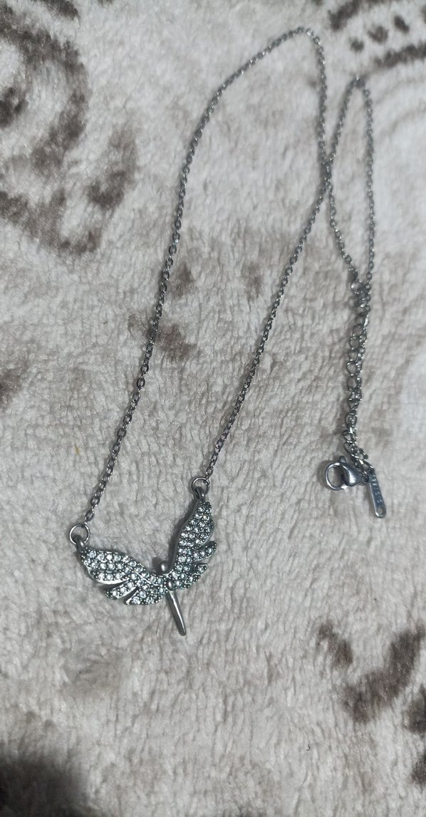 Gri kelebek Desenli Zincir Detaylı Uzun Kadın Kolye - Görsel 3