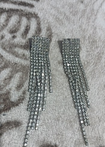 Gri Uzun Püsküllü Kadın Küpeler - Görsel 3