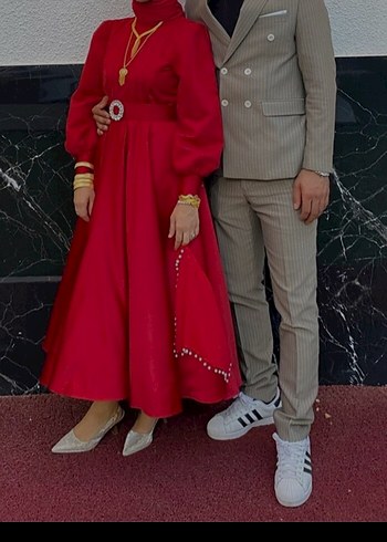 Kemer Detaylı Kırmızı Uzun Abiye Elbise - Görsel 2