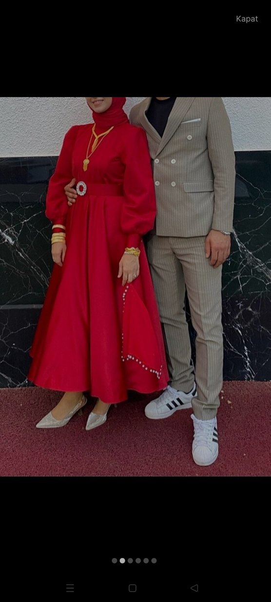 Kemer Detaylı Kırmızı Uzun Abiye Elbise - Görsel 2