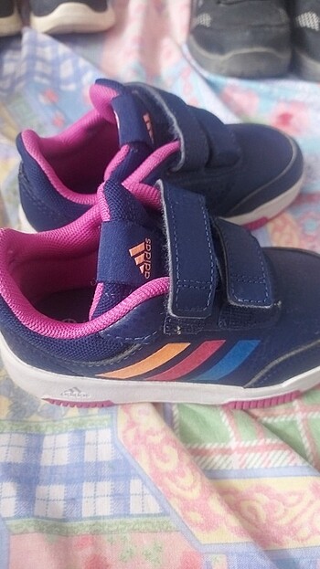 Adidas Tertemiz ayakkabi