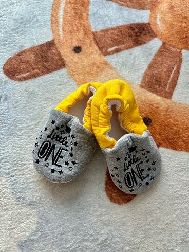 1 Yaş Beden Hello Baby kaydırmaz taban patik