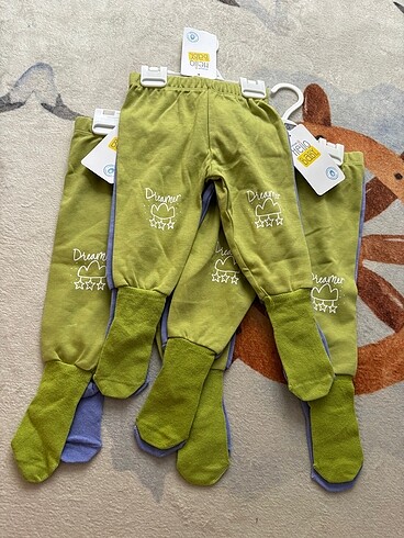Hello baby çoraplı pijama