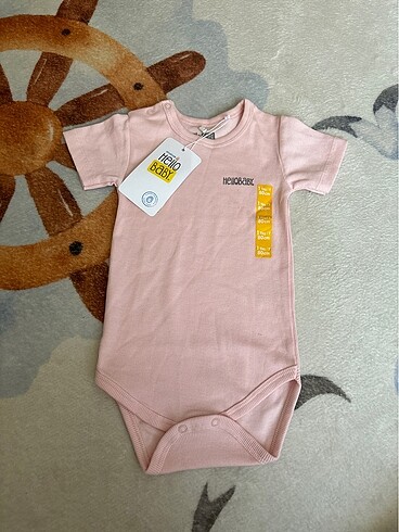 Hello baby yarım kol zıbın