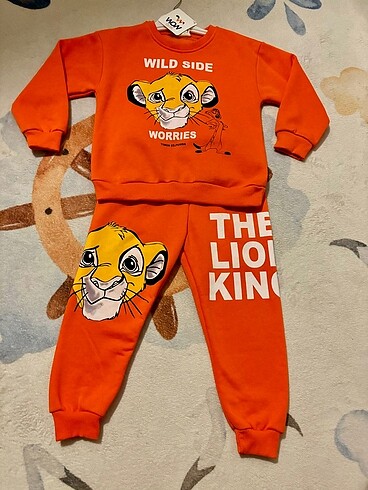 H&M Simba Şardonlu takım