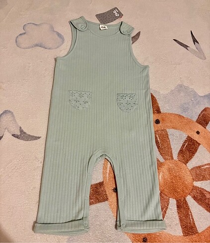 Civil baby tulum