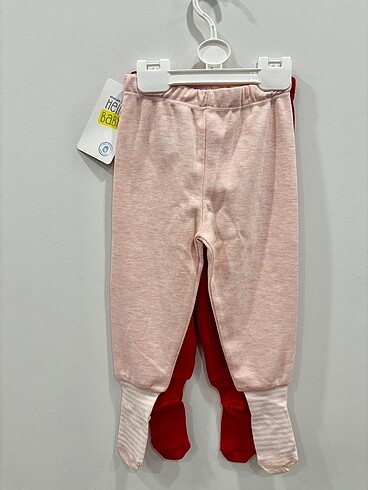 2 Yaş Beden Hello baby çoraplı pijama 2 li bir