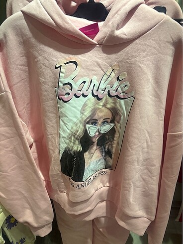 Barbie Barbie lisanslı ürün