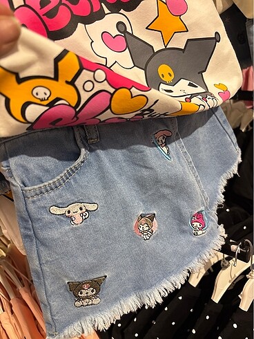 Zara Kuromi şort etek takım