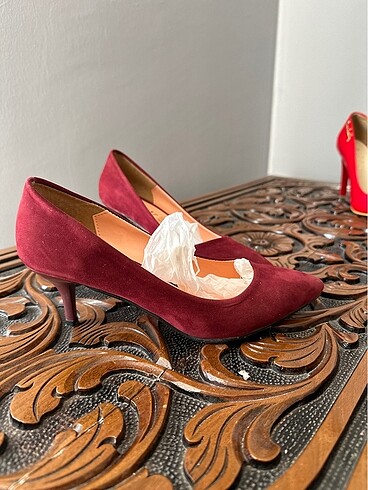 Diğer Arow stiletto