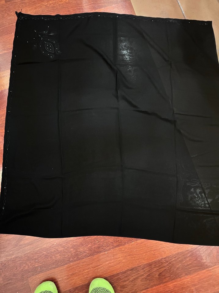 Siyah başörtü - Görsel 5