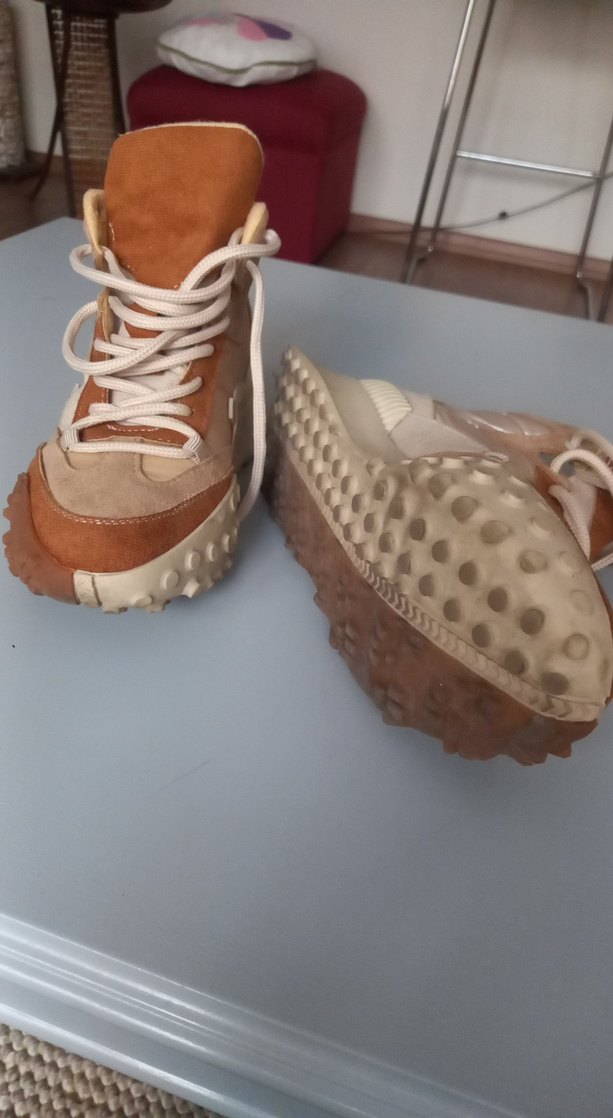 Bej Süet Dolgu Topuklu Spor Ayakkabı - Görsel 4