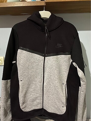 Nike Tech Eşofman Üstü