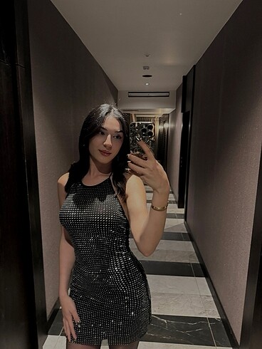 xs Beden Stradivarius Elbise Taşlı Mini