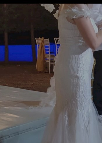 Beyaz V Yakalı Denizkızı Gelinlik - Görsel 4