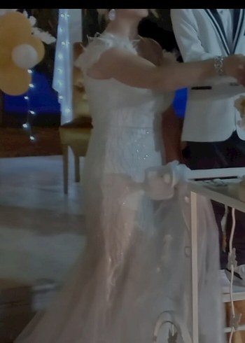 Beyaz V Yakalı Denizkızı Gelinlik - Görsel 5