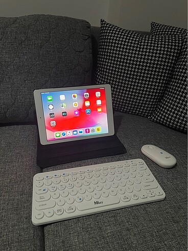 İpad Air 1 (A1475)