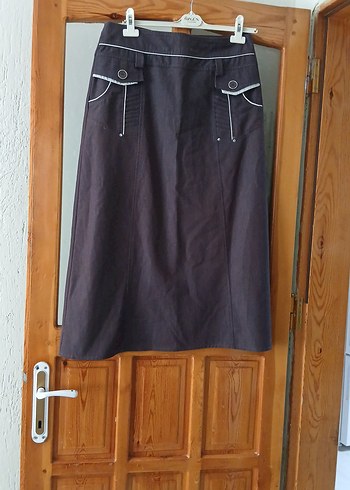 Kemer Detaylı Kahverengi Kadın Etek