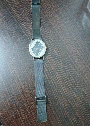 Minimalist Siyah Kadın Kol Saati