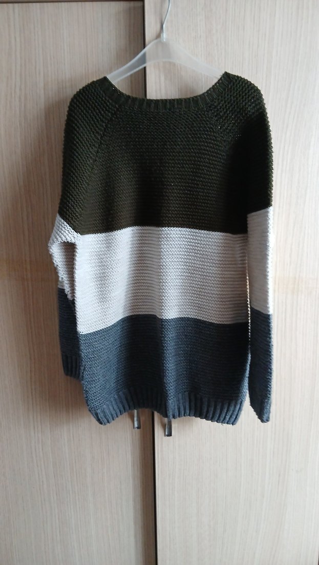 Gri Renkli Triko Kazak - Görsel 5