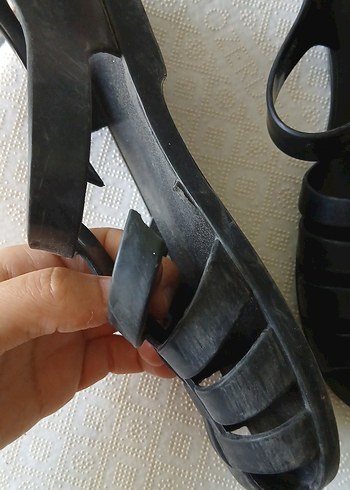 siyah Tokalı Sandalet - Görsel 3