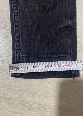 Kadın Siyah Yırtık Detaylı Skinny Kot Pantolon - Görsel 4