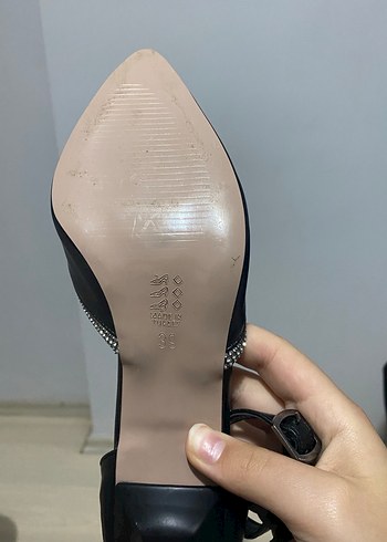 Fiyonklu Kadeh Topuk Kadın Topuklu Ayakkabı - Görsel 4