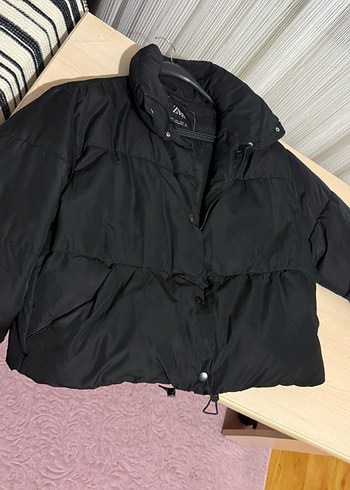 Zara şişme mont - Görsel 2