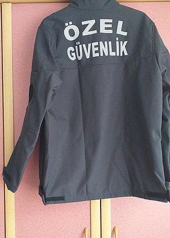 YENİ TİP ÖZEL GÜVENLİK SOFTSHELL MONT UNISEX (KADIN & ERKEK) - Görsel 4