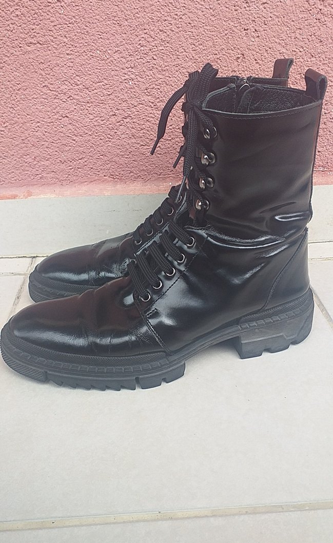 DERİ BAĞCIKLI FERMUARLI RUGAN POSTAL BOT - Görsel 3