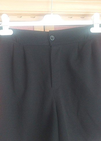 COLIN'S FERMUARLI DÜĞMELİ KADIN PENYE ŞORT - Görsel 2