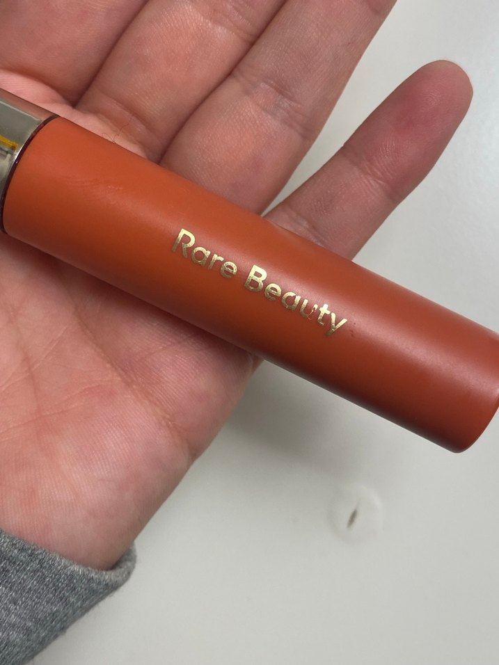 Rare Beauty Joy Lip Oil - Görsel 3