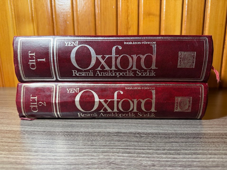 Yeni Oxford Resimli Ansiklopedik Sözlük Cilt 1-2 - Görsel 2