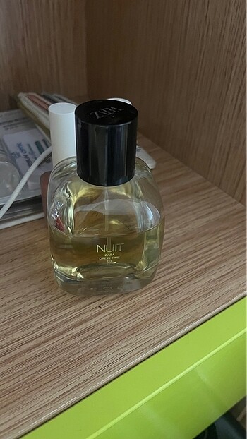 Zara zara nuit parfum. 80 ml doludur