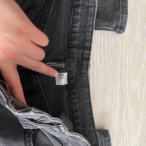 38 Beden Antrasit, Mom Jean 38 beden, etiketi yok fakat kullanilmadi HM