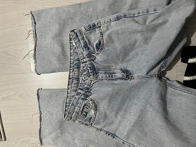 38 Beden mavi Renk Dilvin 38 beden Buz rengi wide leg jean