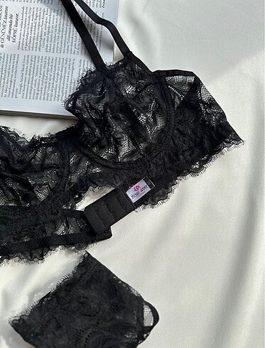 Sıfır ürün siyah bralet takım dantelli
