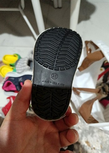 23 Beden siyah Renk Crocs Erkek kız Çocuk Siyah Renkli Terlik
