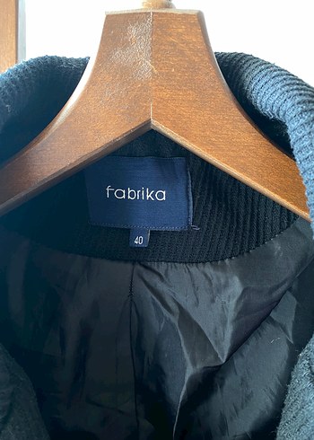 Fabrika Uzun Siyah Renk Kadın Kaban
