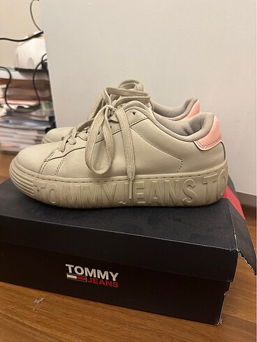 Tommy hilfiger sneaker
