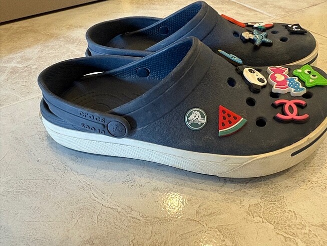 38 Beden Crocs