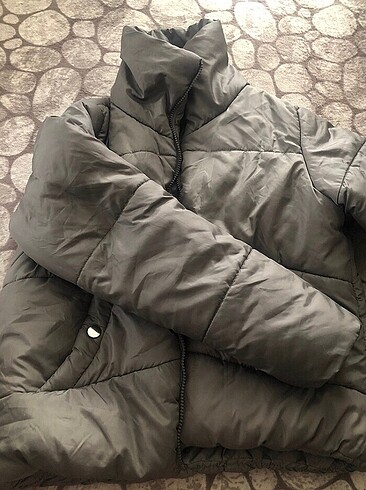 Bershka Kadın kısa mont