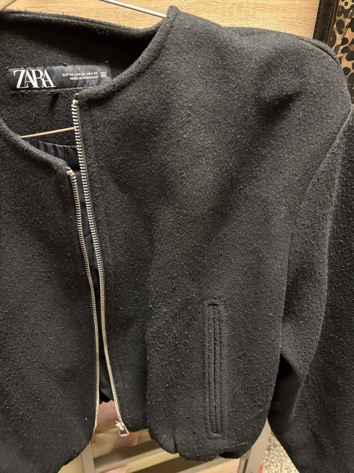 Zara Siyah Fermuarlı Kadın Ceket - Görsel 3
