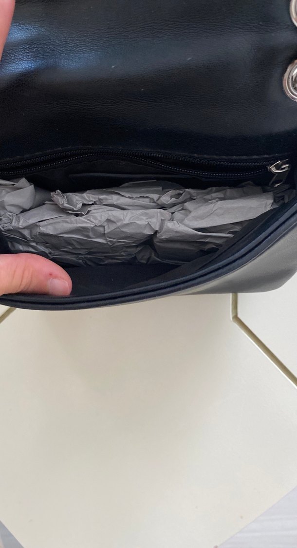 Bershka Zincir Detaylı Siyah Deri Kadın Çanta - Görsel 2