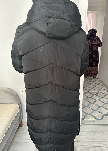 Siyah Uzun Fermuarlı Kadın Kışlık Mont - Görsel 3