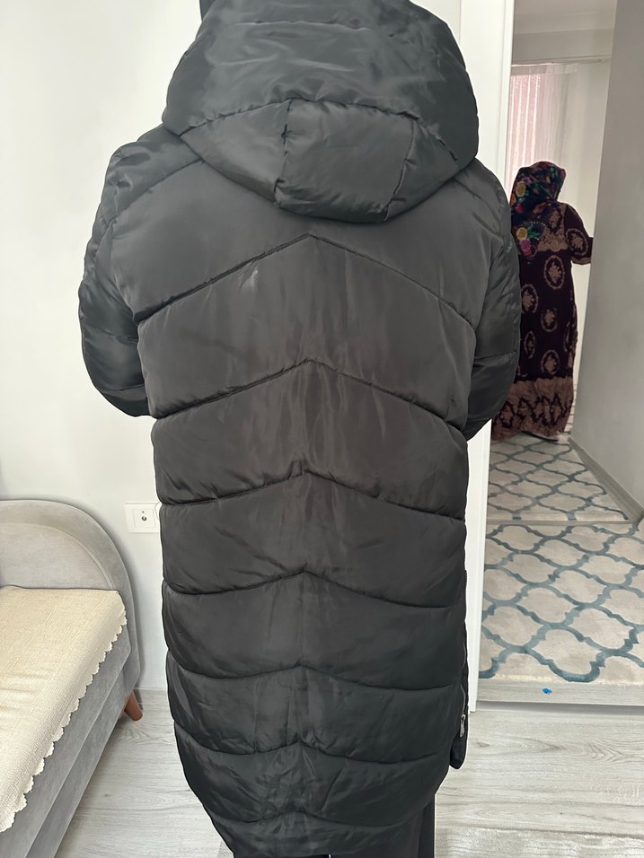 Siyah Uzun Fermuarlı Kadın Kışlık Mont - Görsel 3